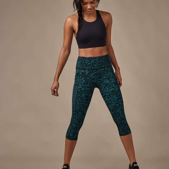 Lululemon Fast & Free Sports Bra - Picture 2 of 5